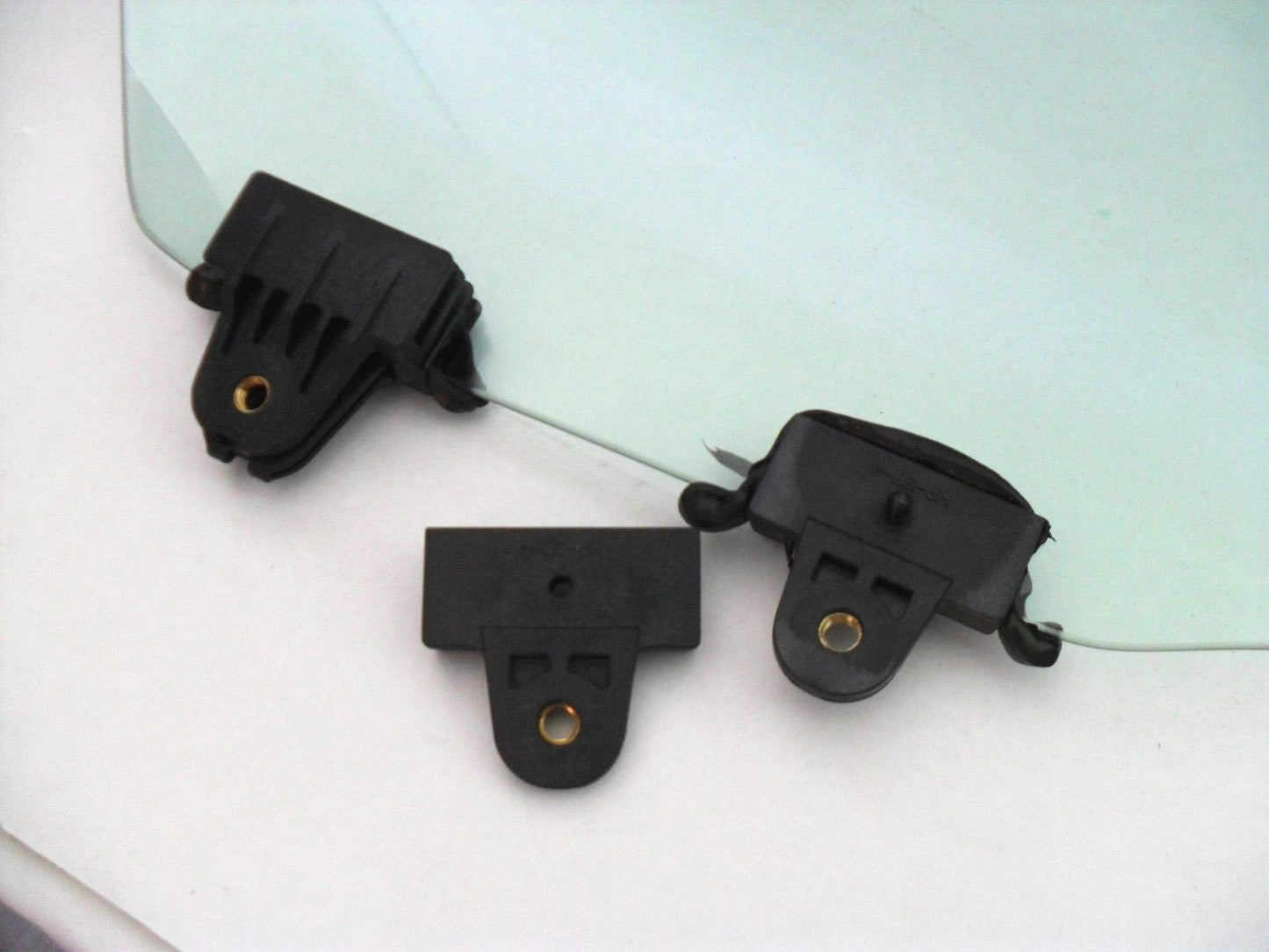 Front Door Window Door Glass (Power & Manual) Auto Glass Channel Clips Compatible with Nissan Maxima 2004-2008 / Altima 2002-2006 Models