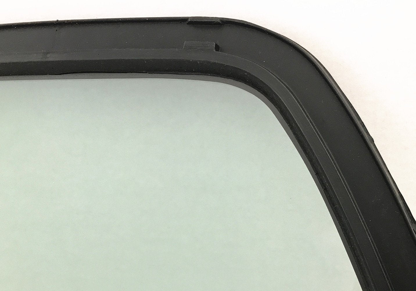 Clear Stationary Back Window Back Glass Compatible with Dodge Dakota Pickup 1997-2004 Models