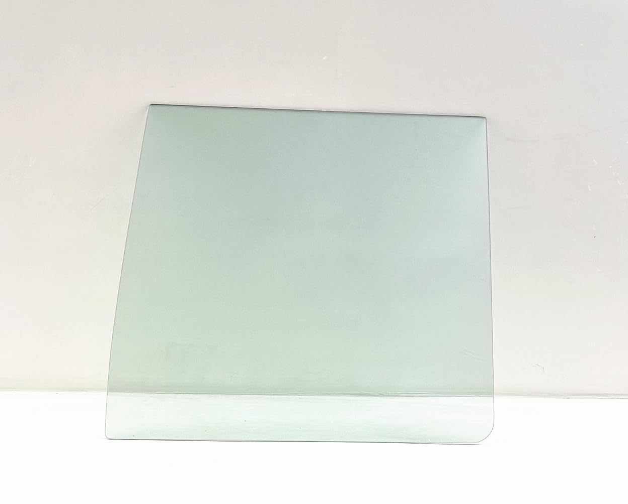 Tempered Driver Left Side Front Door Window Door Glass Compatible with Ford CF6000 CF7000 CF8000 CFT8000 1986-1998 / Sterling Trucks SC7000 SC8000 1997-2008 Cabover/Cargo Truck