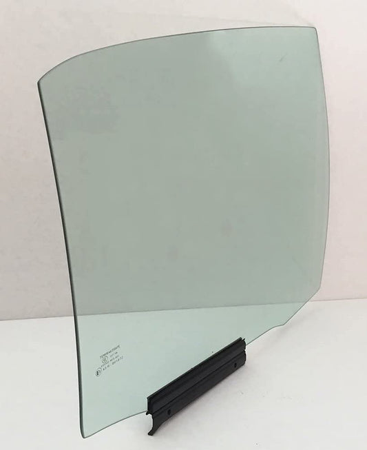 Passenger Right Side Rear Door Window Door Glass Compatible with Toyota Yaris 4 Door Hatchback 2006-2011 Models