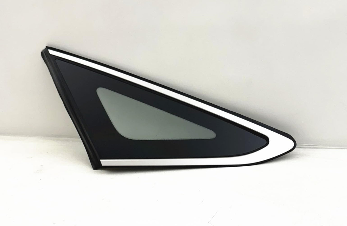 Tempered Driver Left Side Quarter Window Quarter Glass Compatible with Hyundai Sonata 2015-2017 Models (Not For Sonata Hybrid/Sonata Plug-in)