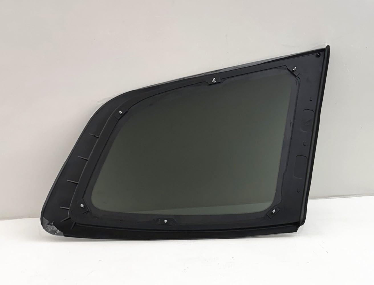 Chrome Moulding Style Tempered Driver Left Side Quarter Window Quarter Glass Compatible with Kia Telluride 2020-2025 Models