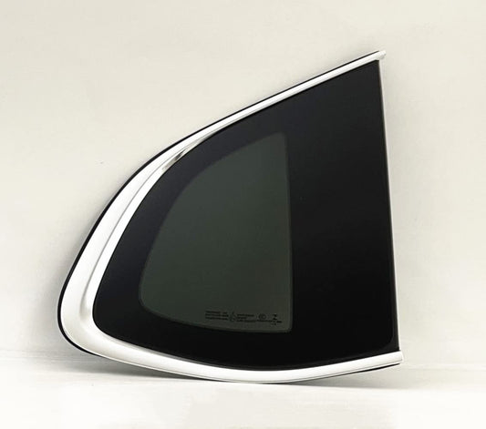 OEM Chrome Moulding Style Passenger Right Side Quater Window Quarter Glass Compatible with Buick Envision 2016-2020 Models