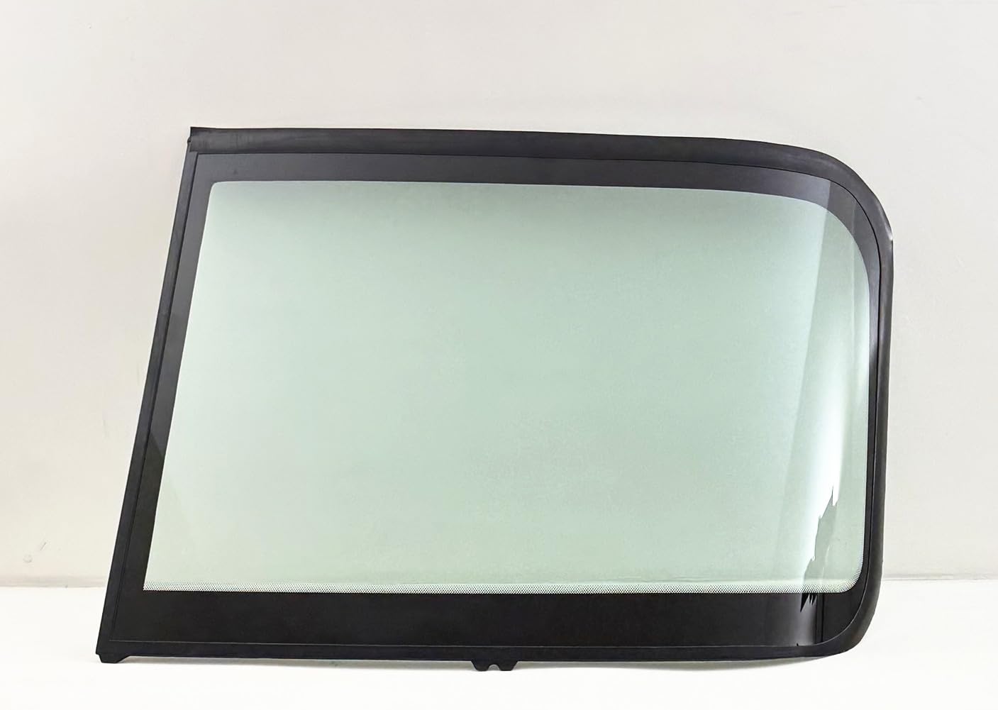 Laminated Driver Left Side Front Windshield Window Glass Compatible with International Harvester 9100i 9200i 9400i 9900i 9900ix 2000-2006 Models