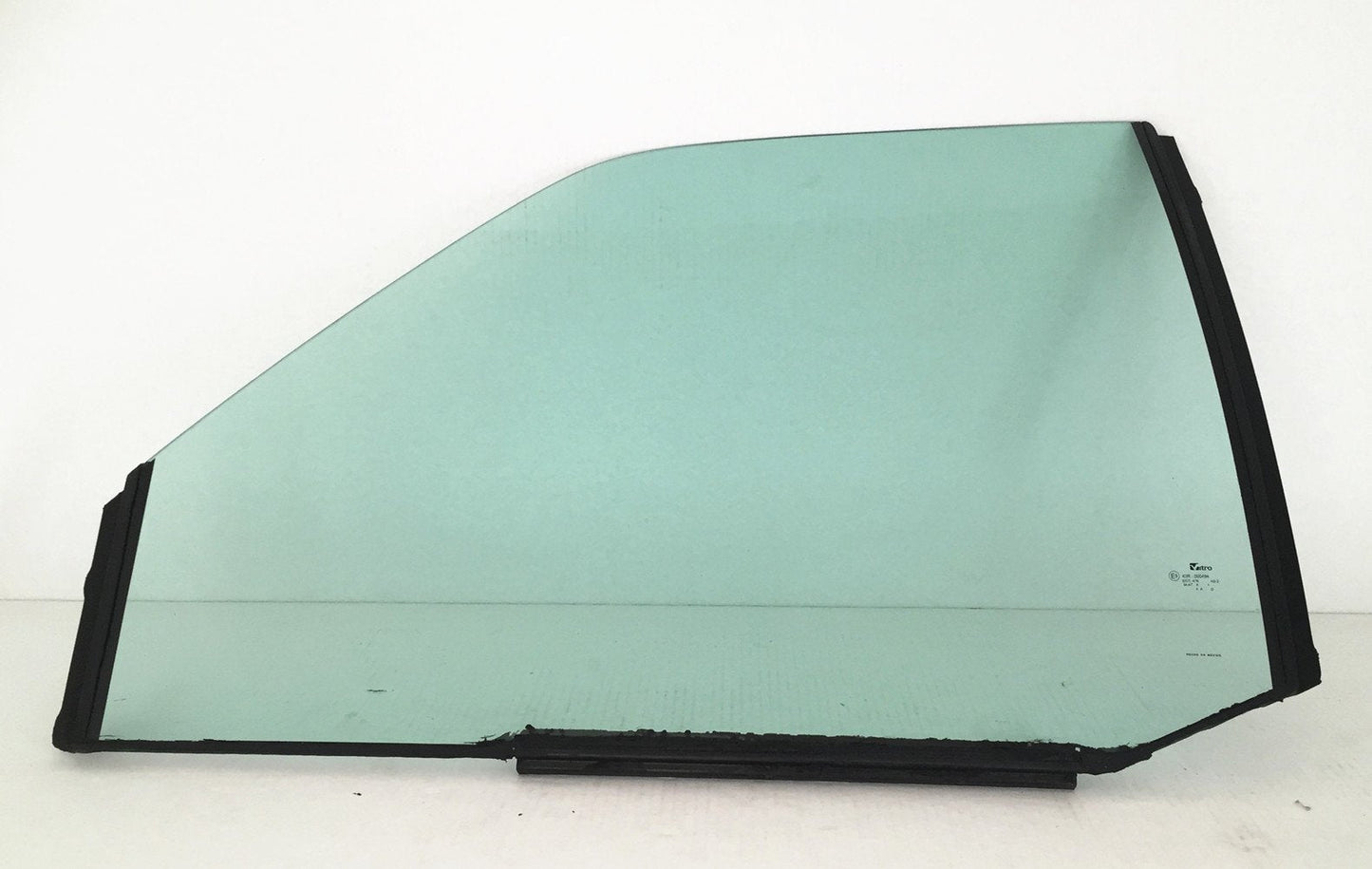 Driver Left Side Front Door Window Door Glass Compatible with Chevrolet Pickup/GMC Pickup C1500 K1500 1993-1999 Models/ C2500 CK2500 C3500 K3500 1993-2000 Models