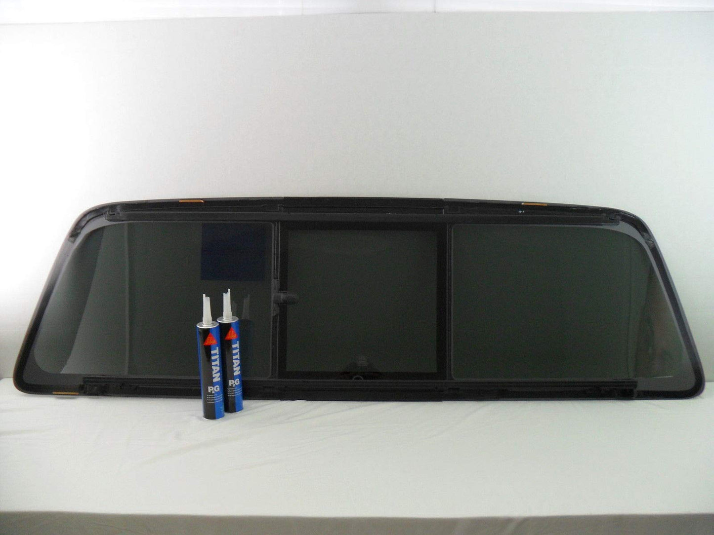 OE W/ Logo Sliding Window Back Glass Manual Back Slider Compatible with Ford F-Series (F250 F350 F450 F550) 2008-2016 Models / F-Series (F650 F750) 2008-2022 Models Pickup