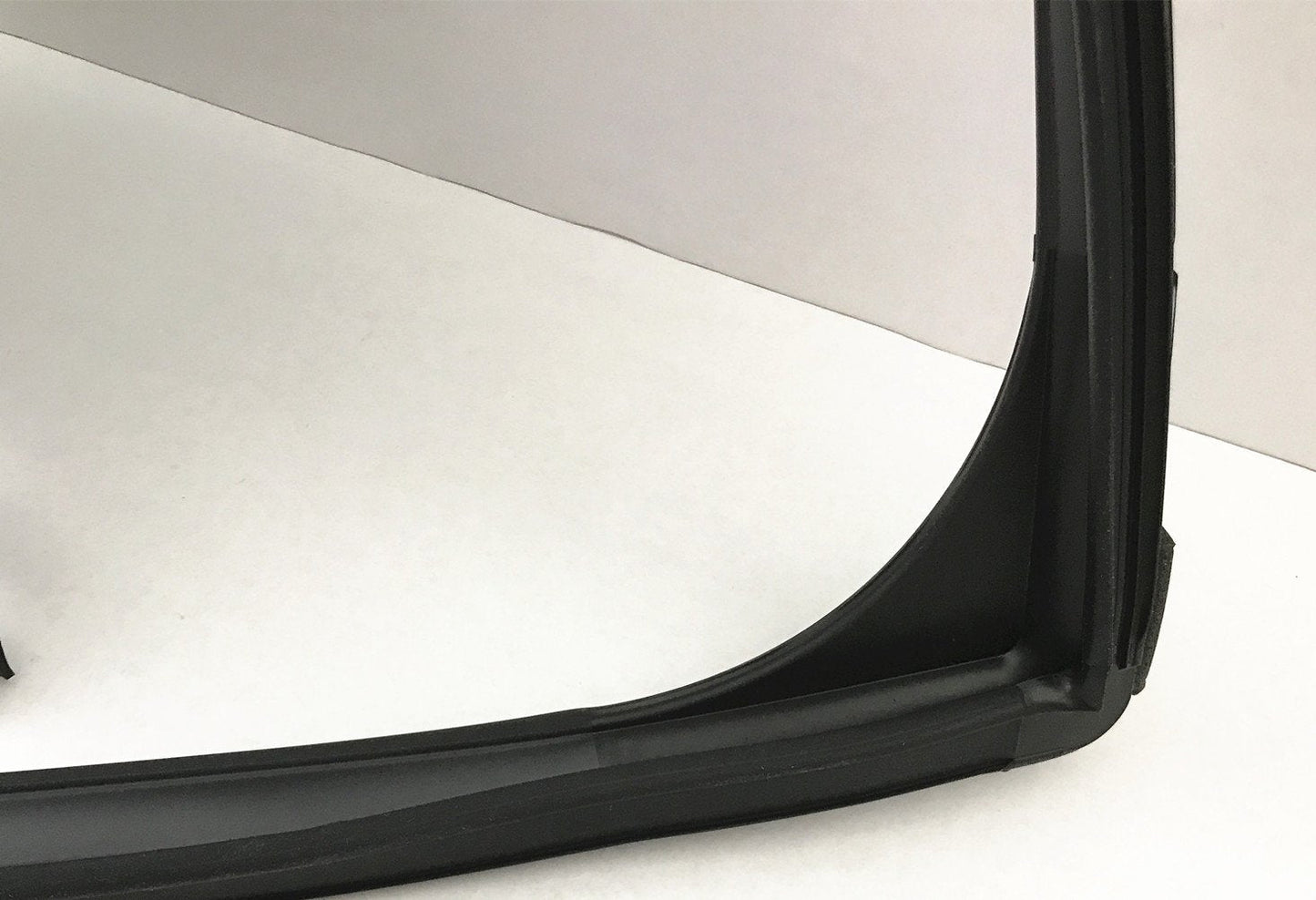 OE w/Logo Passenger Right Side Rear Vent Window Vent Glass Compatible with Ford Explorer 2011-2019 Models