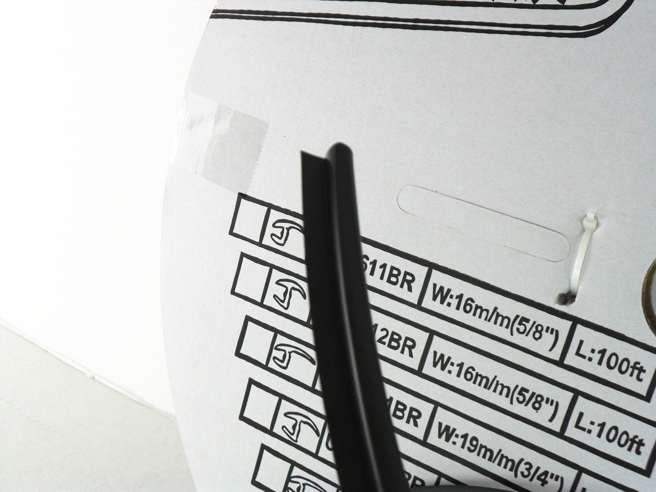 Flexline Windshield Auto Glass Universal Inverted Molding Trim Rubber 14.5mm 15' FT. UM1511BR