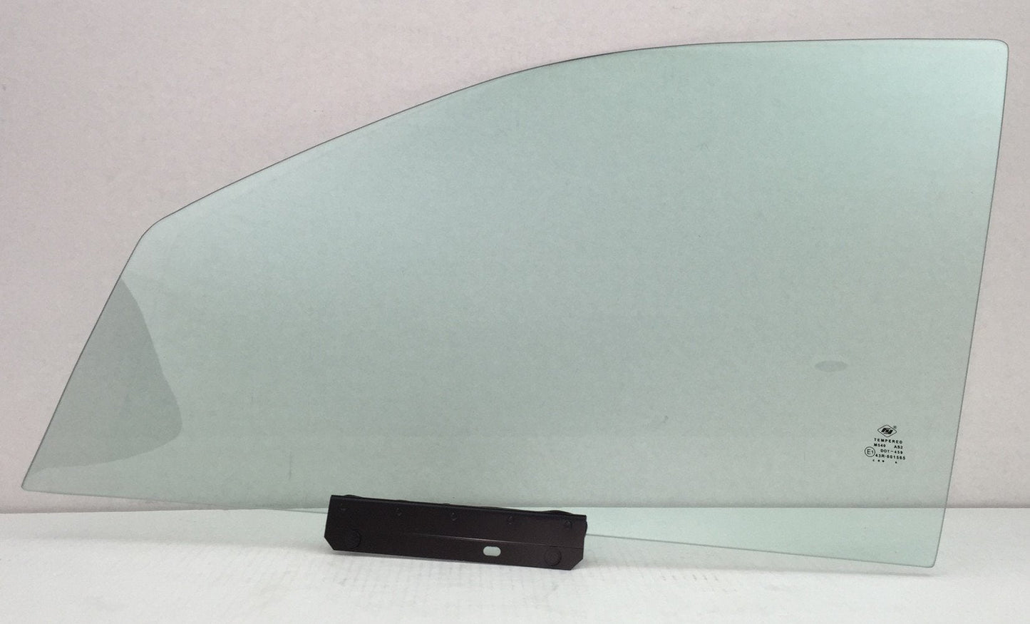 Driver Left Side Front Door Window Door Glass Compatible with Jeep Grand Cherokee 1999-2004 Models